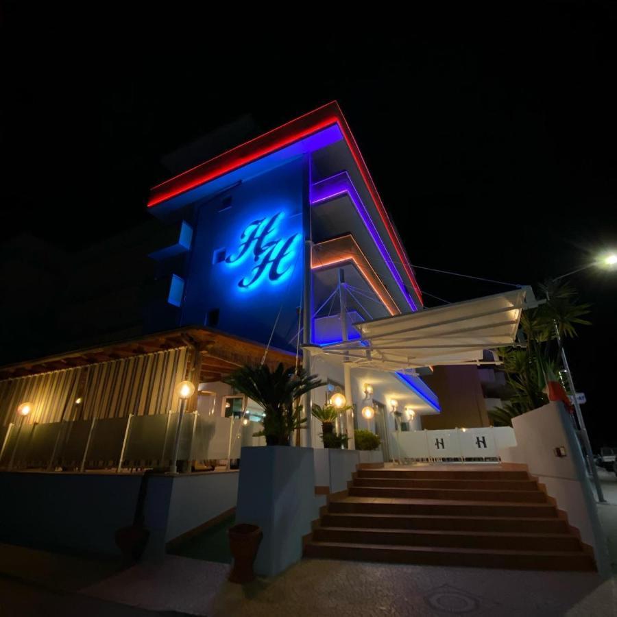 Hotel Holiday Martinsicuro Ngoại thất bức ảnh