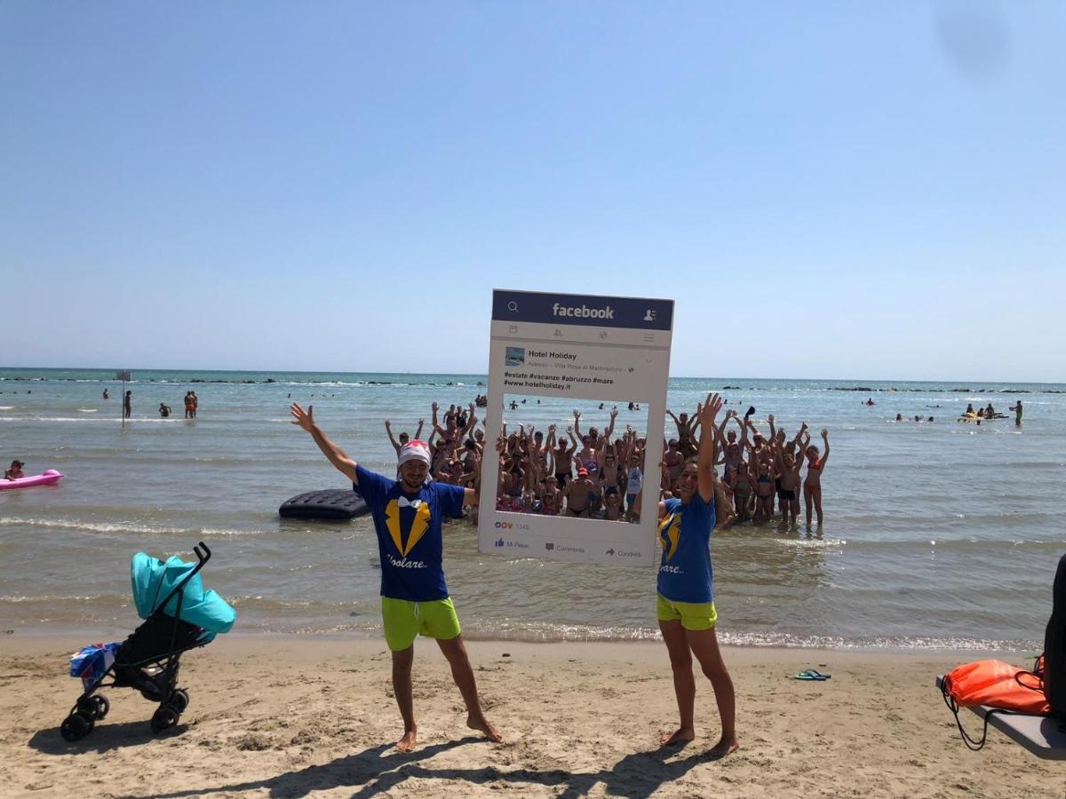 Hotel Holiday Martinsicuro Ngoại thất bức ảnh