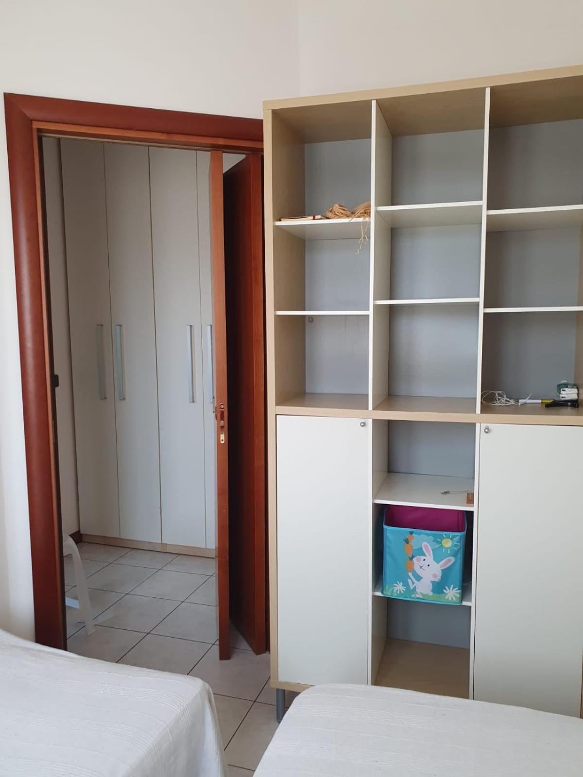 Hotel Holiday Martinsicuro Phòng bức ảnh